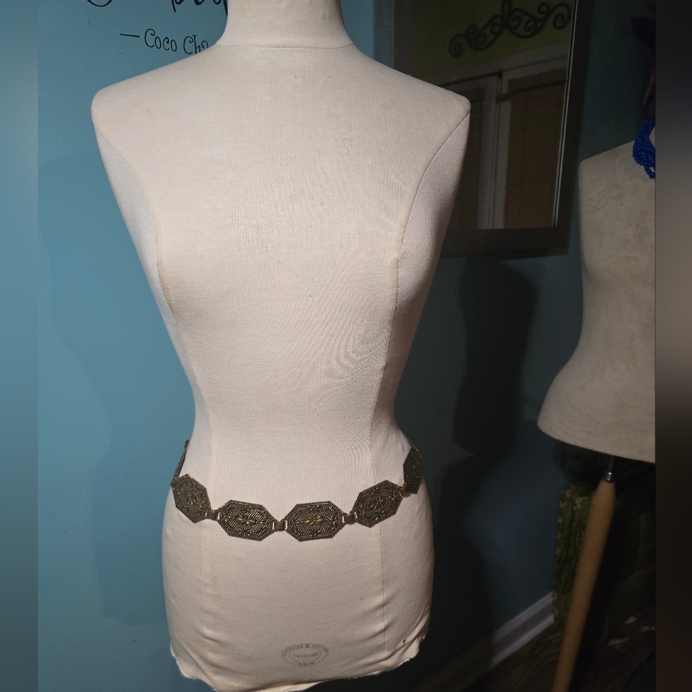 Vintage Etruscan Revival Metal Arriculated Belt